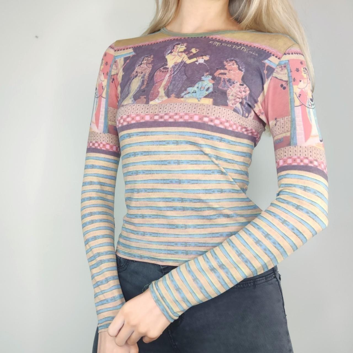 Women's blue and pink shirt