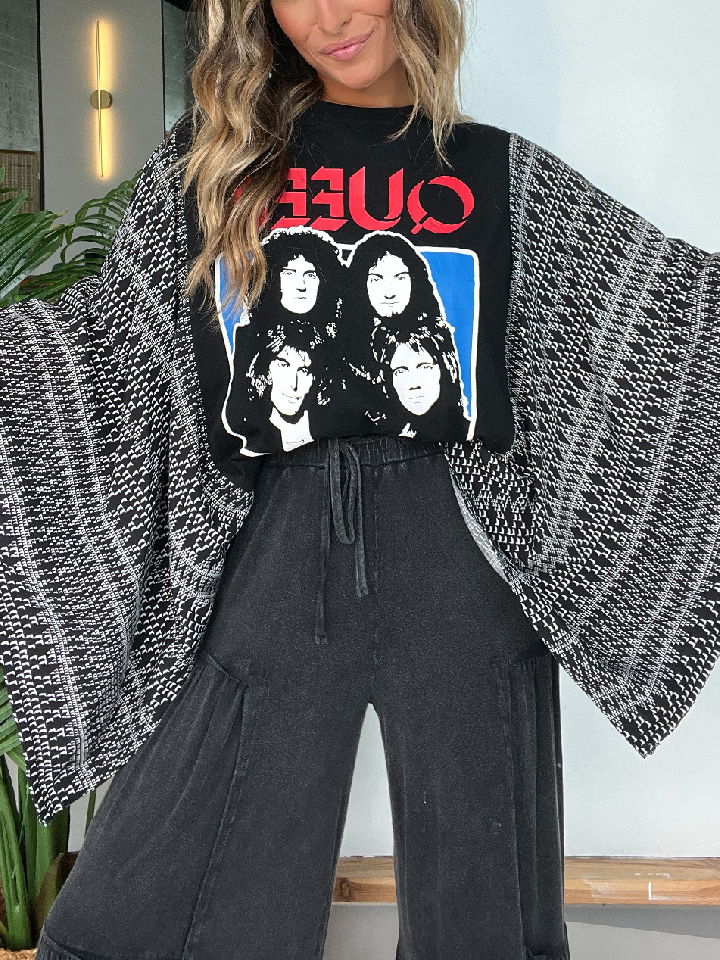 Queen Mix & Match Tee Black