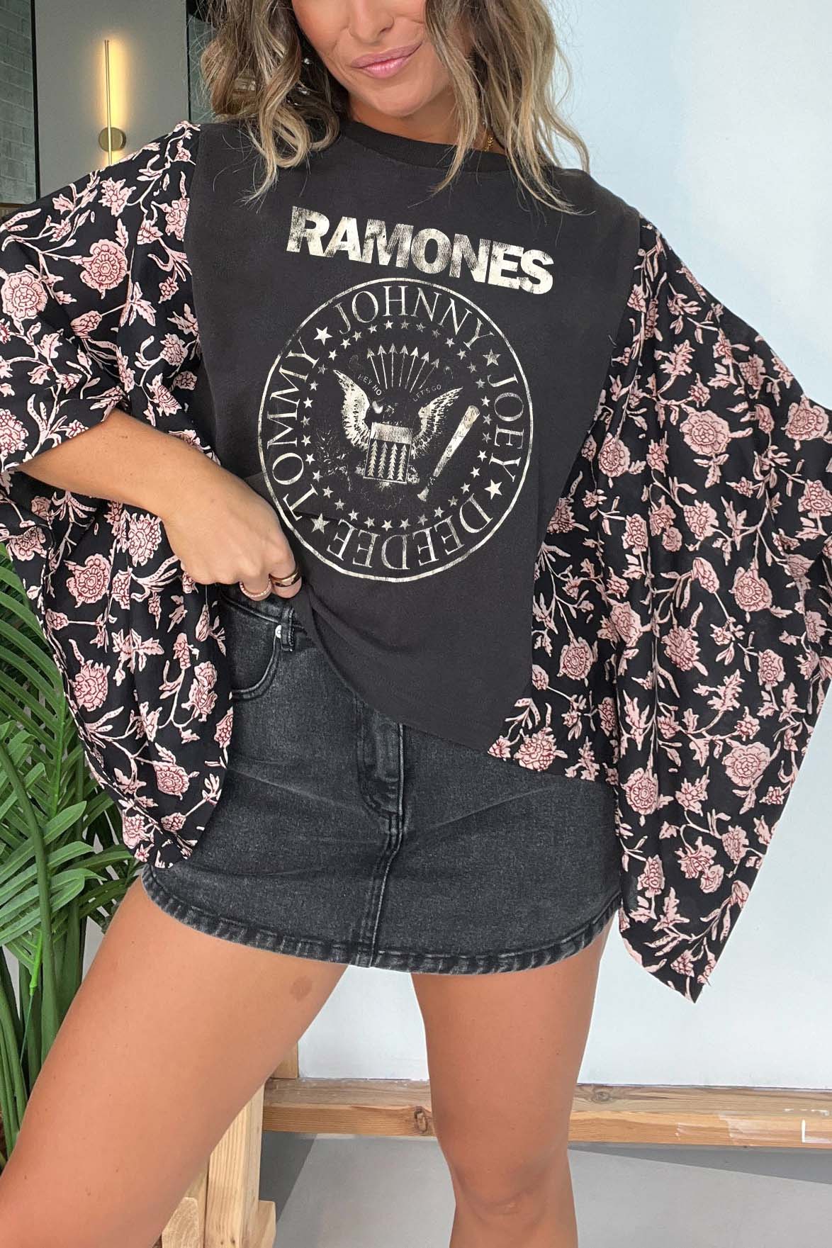 THE RAMONES Mix & Match Tee(No Patch)