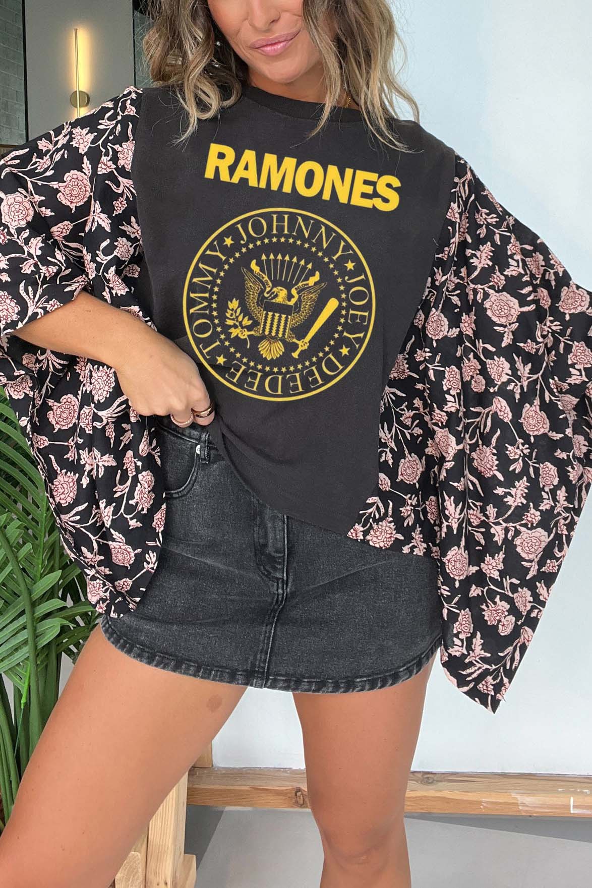 THE RAMONES Mix & Match Tee(No Patch)